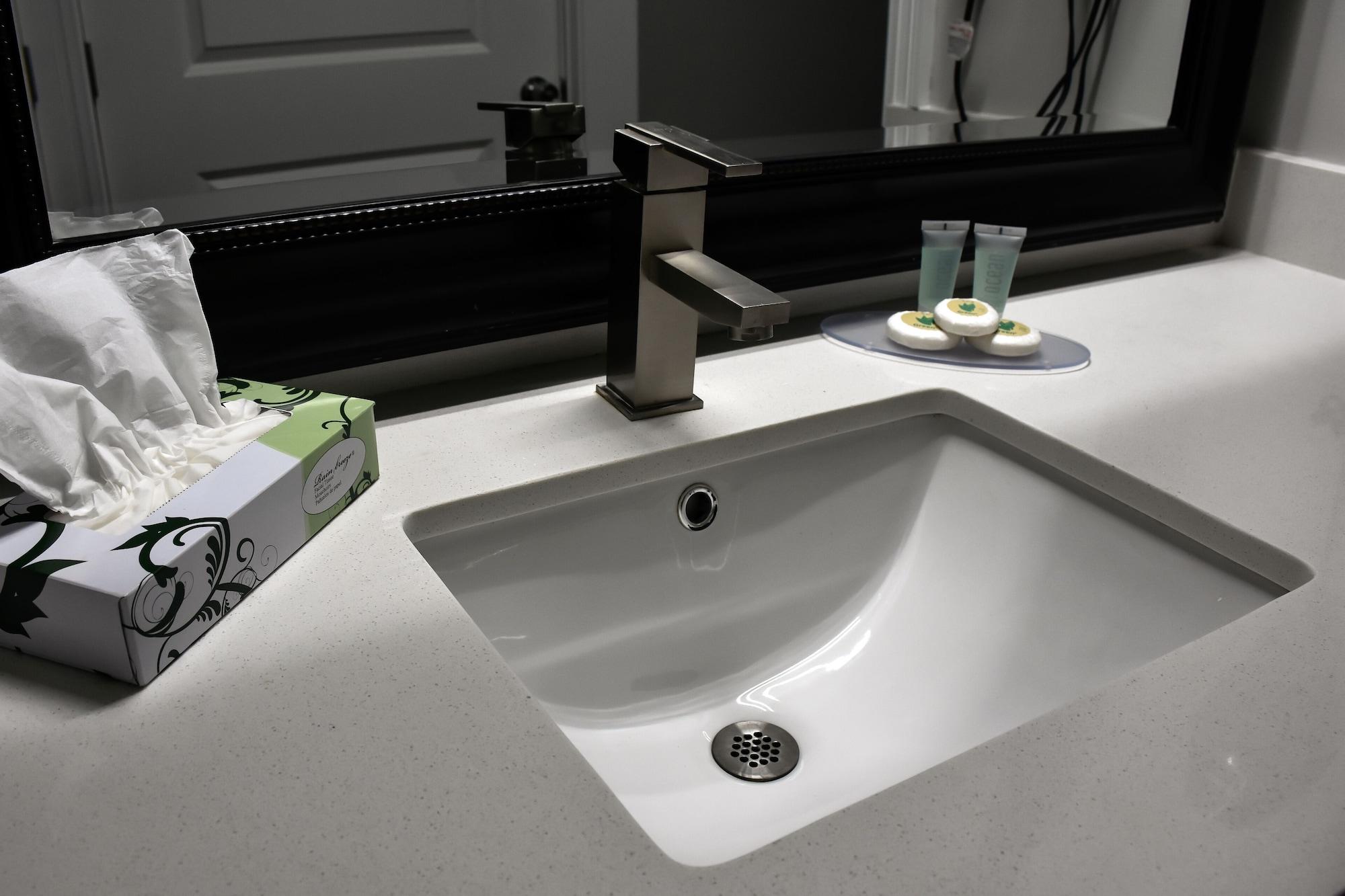 Destin Inn & Suites Bagian luar foto