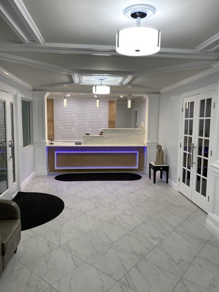 Destin Inn & Suites Bagian luar foto